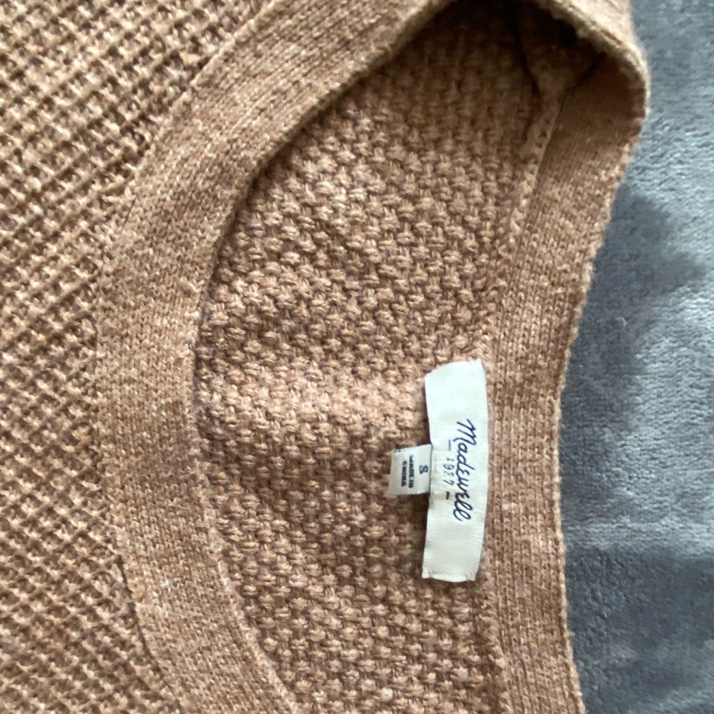Sweater - Picture 3 of 4